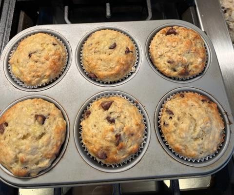 Healthy Oatmeal Banana Muffins (Gluten-free)