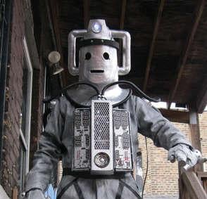 DOCTOR WHO CYBERMAN COSTUME