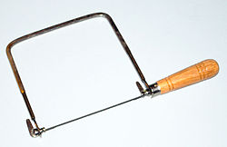 250px-Coping_saw_2.jpg