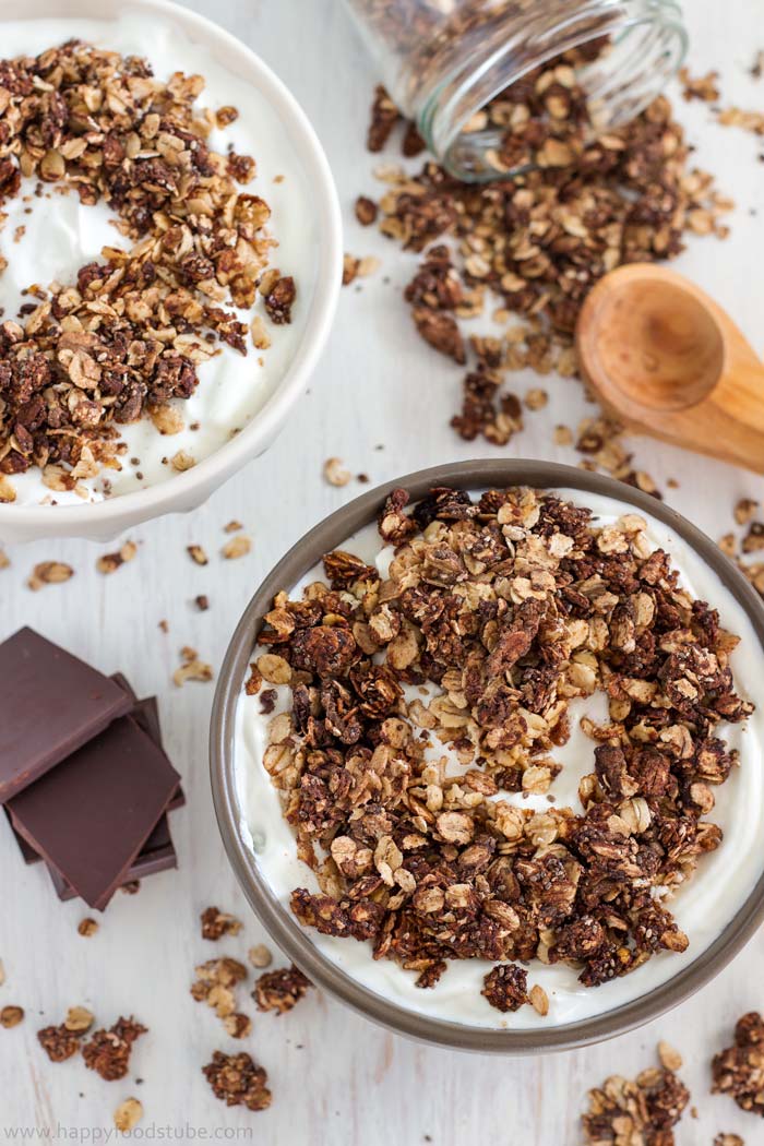 5-Ingredient-Dark-Chocolate-Granola-3.jpg