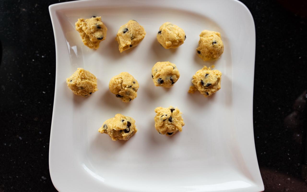 Brookies - Brownies And Cookies In One - Pre-shape Chocolate Chip Cookie Dough.jpg