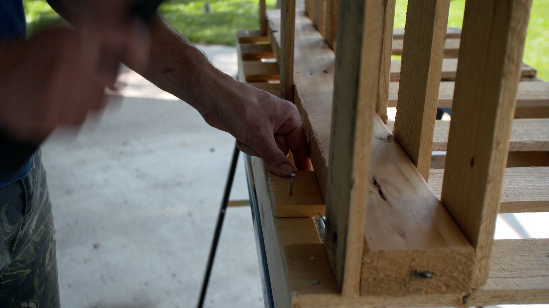 Build a Pallet Bike Rack6.jpg