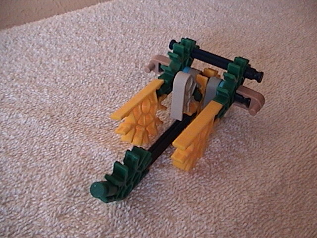 C:\MM II\Transfer\Knex gun\Rear&amp;Trigger2.jpg