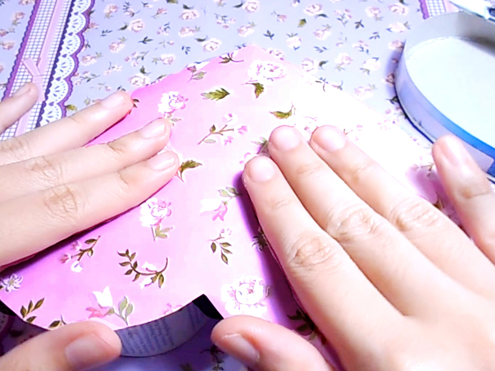 DIY Gift Boxes.mp4_snapshot_04.27_[2015.12.01_08.28.41].jpg