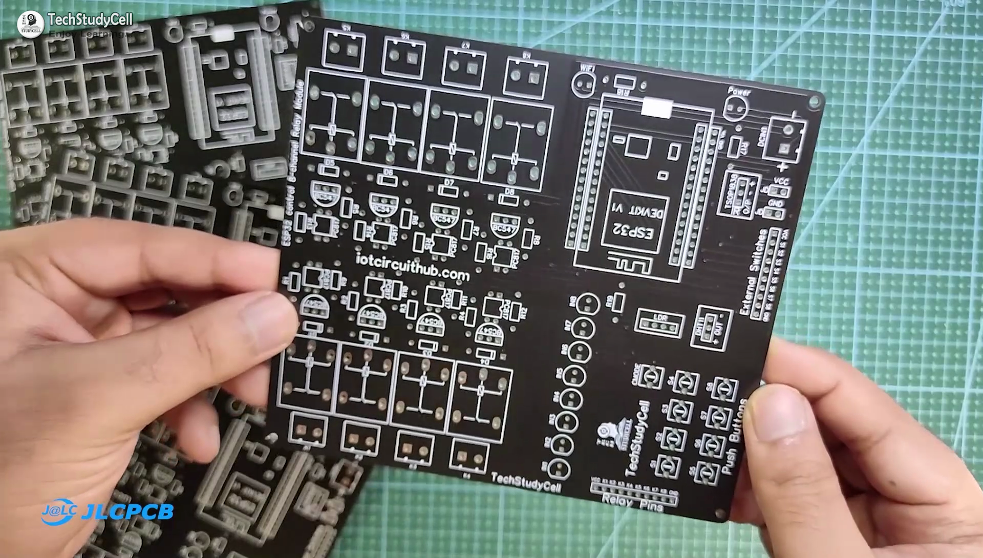 ESP32 PCB V11.png