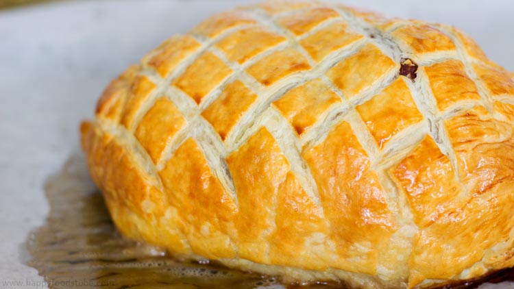 Easy-Beef-Wellington-with-Mushroom-&amp;-Jamon-10.jpg