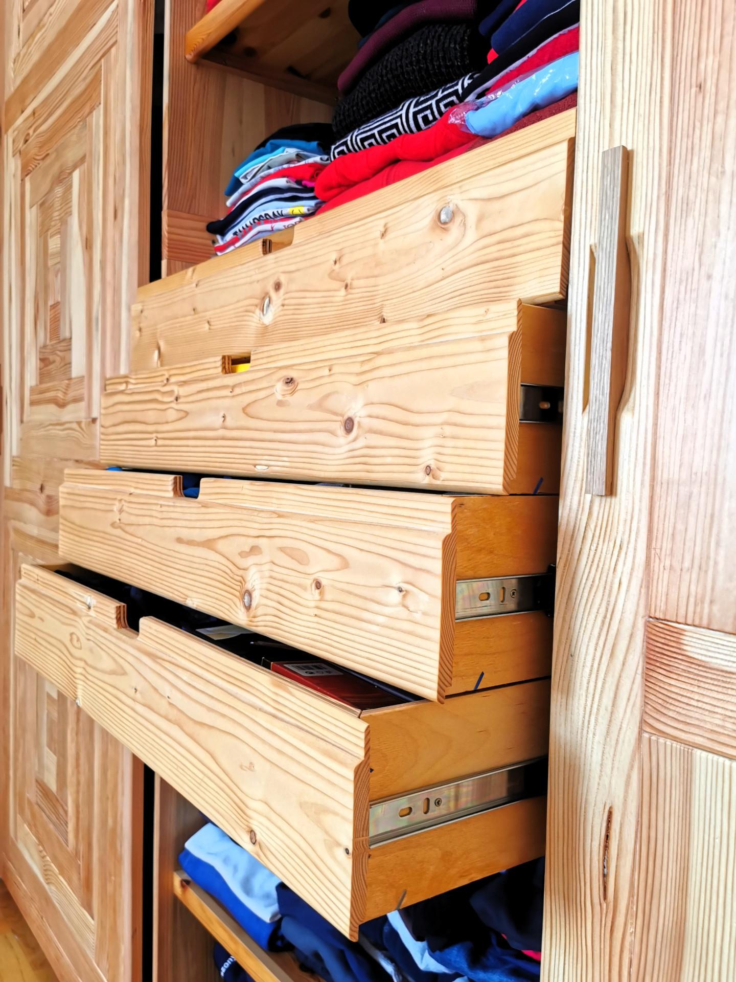 Fitted wardrobe 51.jpg