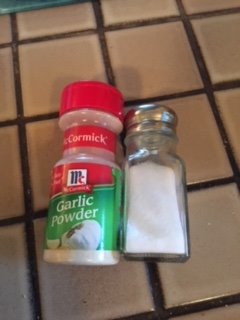 Garlic powder-salt.JPG