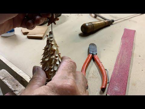 Hand carved Christmas tree decoration; Easy woodworking project