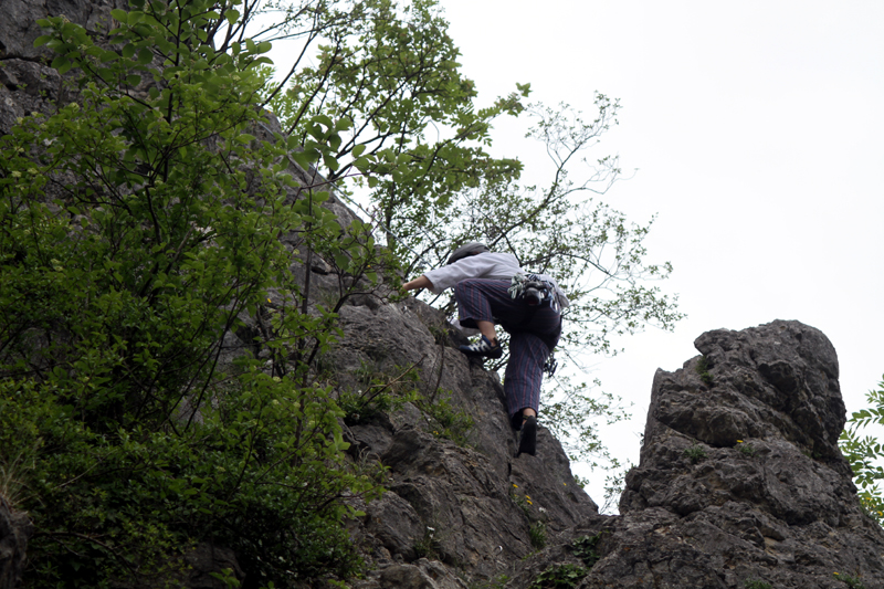 HannahClimb5.jpg