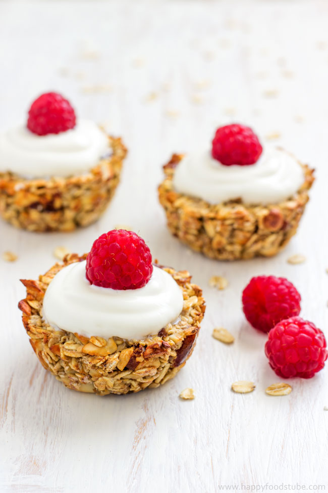 Heavenly-Baked-Breakfast-Oatmeal-Cups-1.jpg