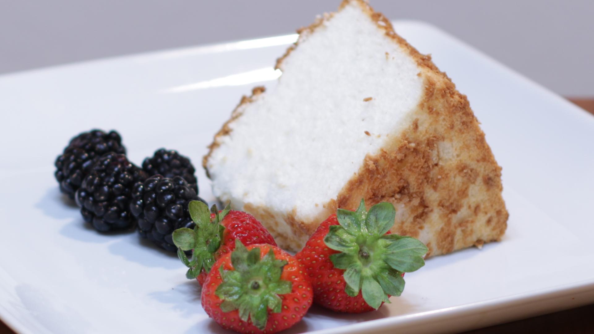 How to make Angel Food Cake Easy Homemade Angel Food Cake Recipe 6.jpg