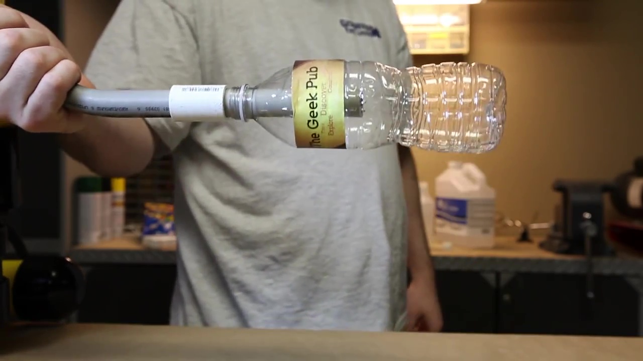 How-to-make-an-alcohol-powerred-bottle-rocket-00015.jpg