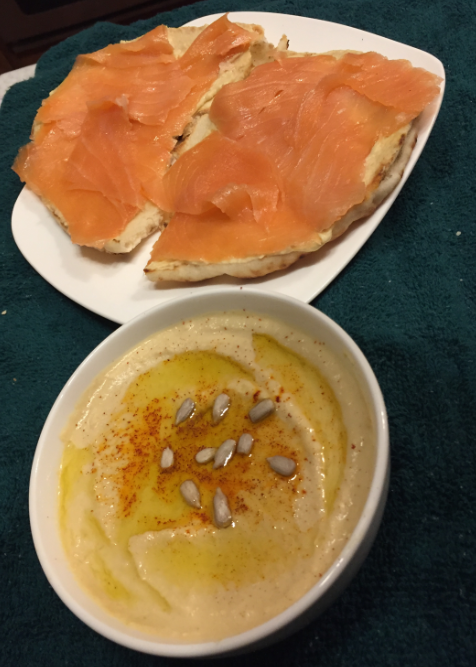 Hummus with Naan and Salmon.png