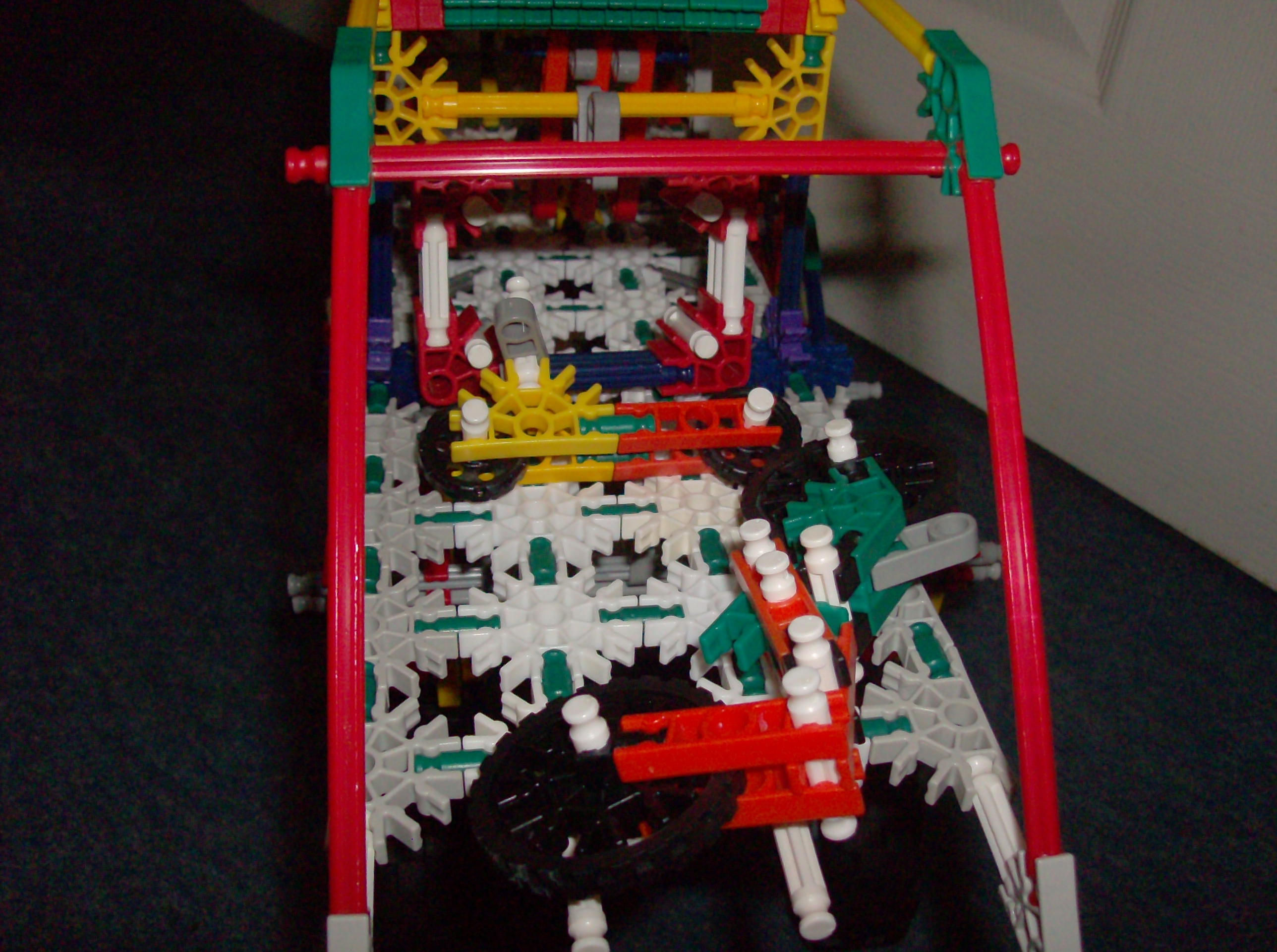 Knex Vehicle  (11).JPG