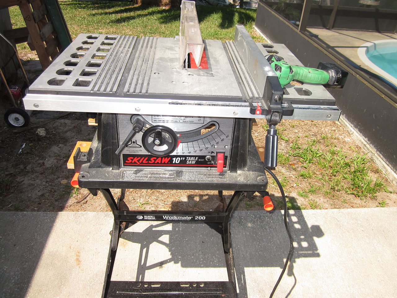 LBStep1Sawing1.jpg