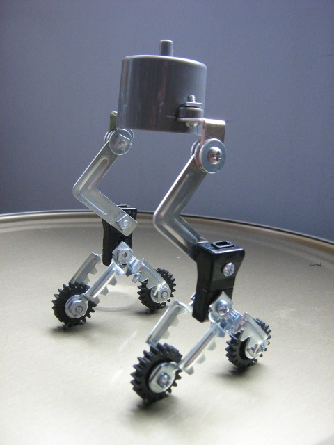 Nuevo robot 011.jpg