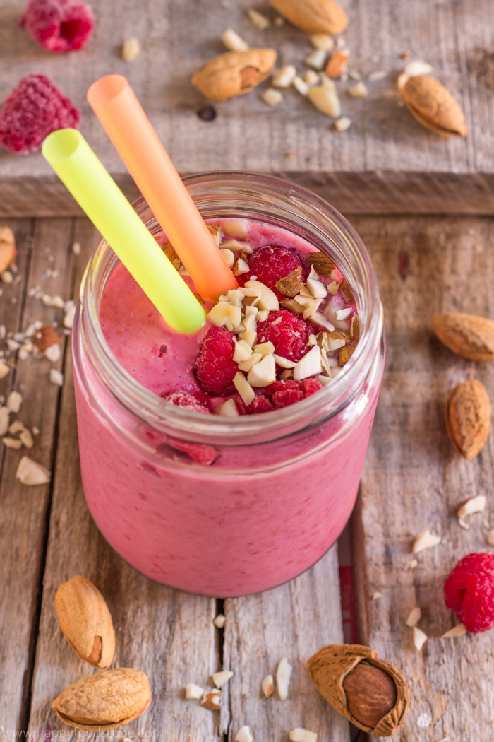 Raspberry-Almond-Smoothie-3.jpg