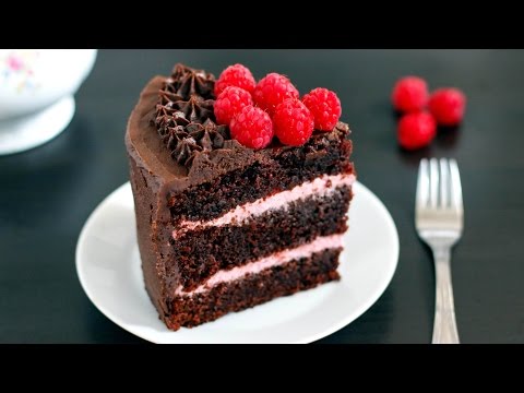 Red Wine Chocolate Raspberry Cake - Filling, Icing, Decorating | HappyFoods