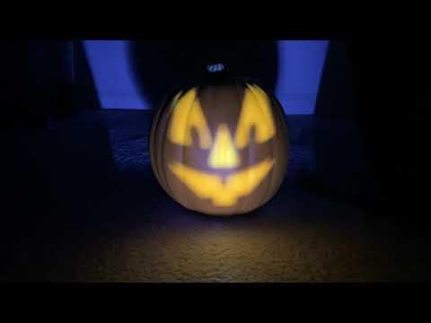 Sample projection on small pumpkin