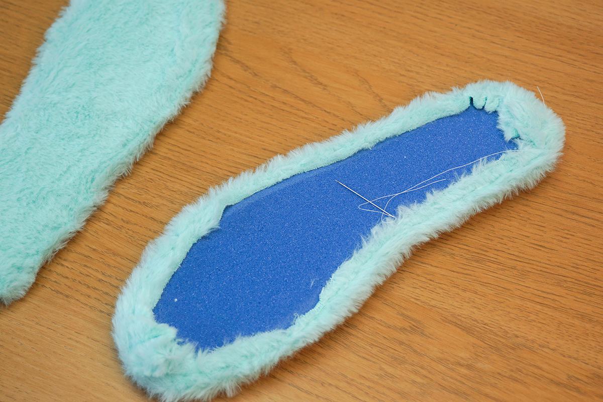 Slippers 3f.jpg