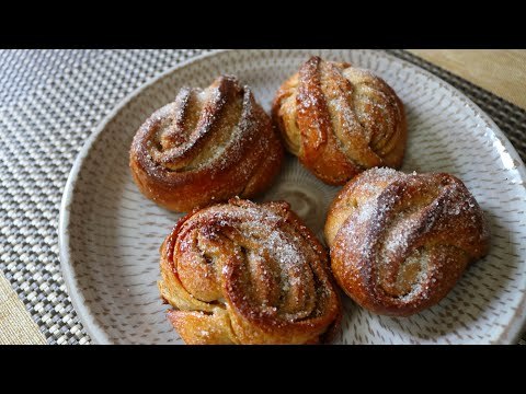 Sourdough Cardamom Buns