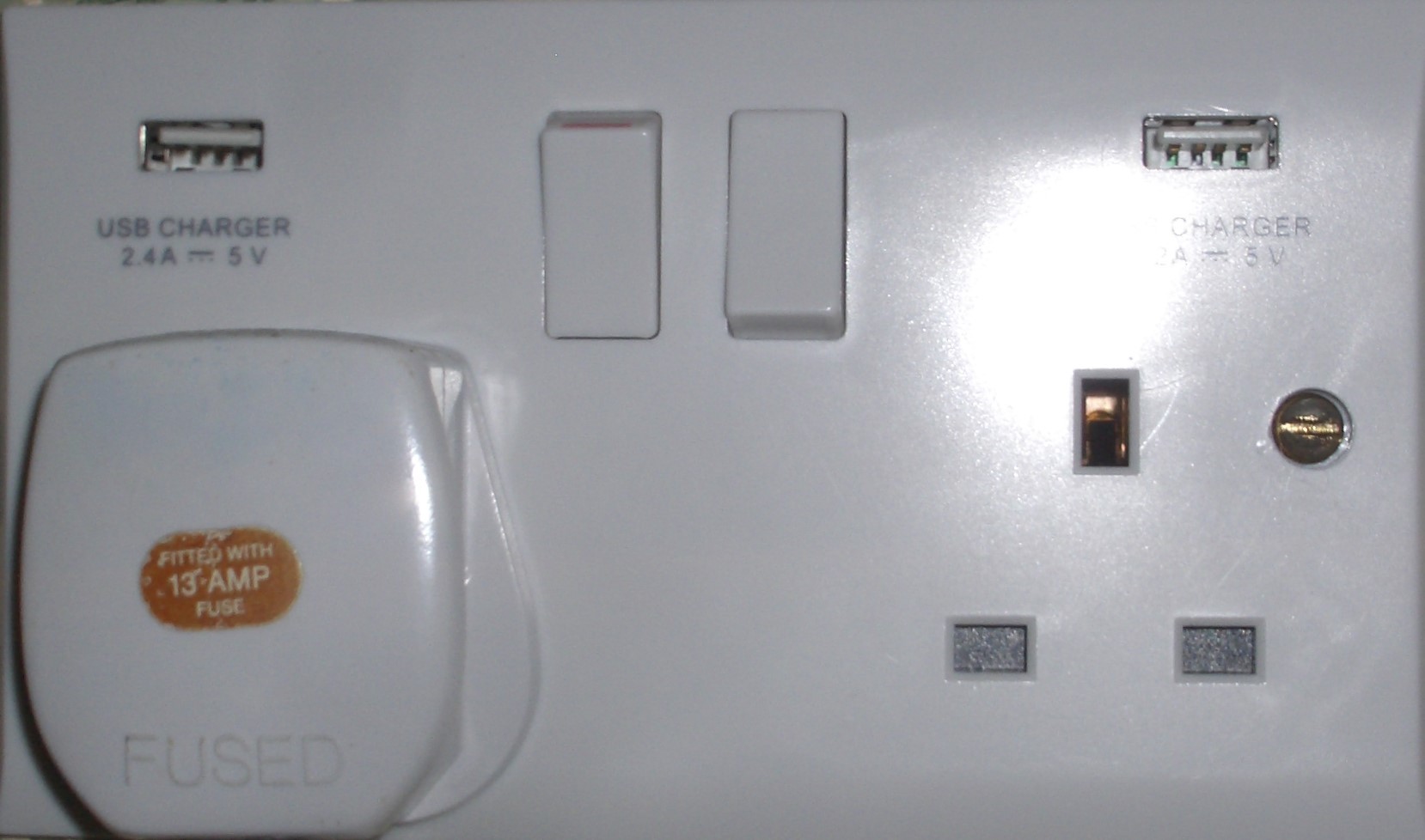 USB socket.JPG