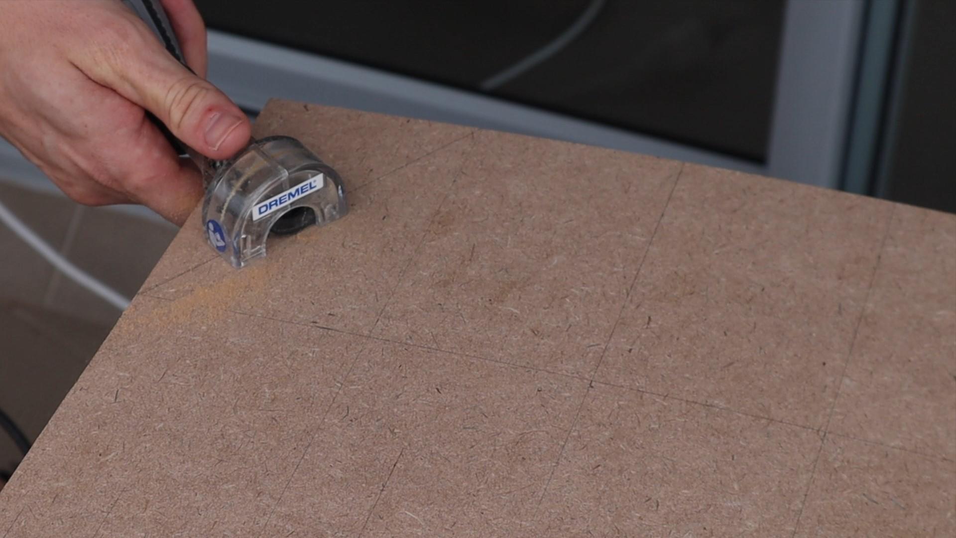 Use Dremel To Cut The Board.jpg