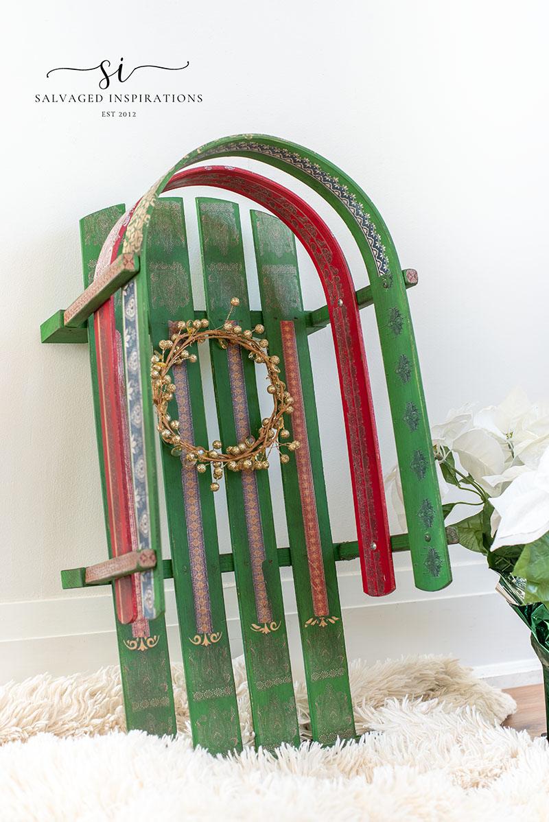 Wood-Sled-into-Holiday-Decor.jpg