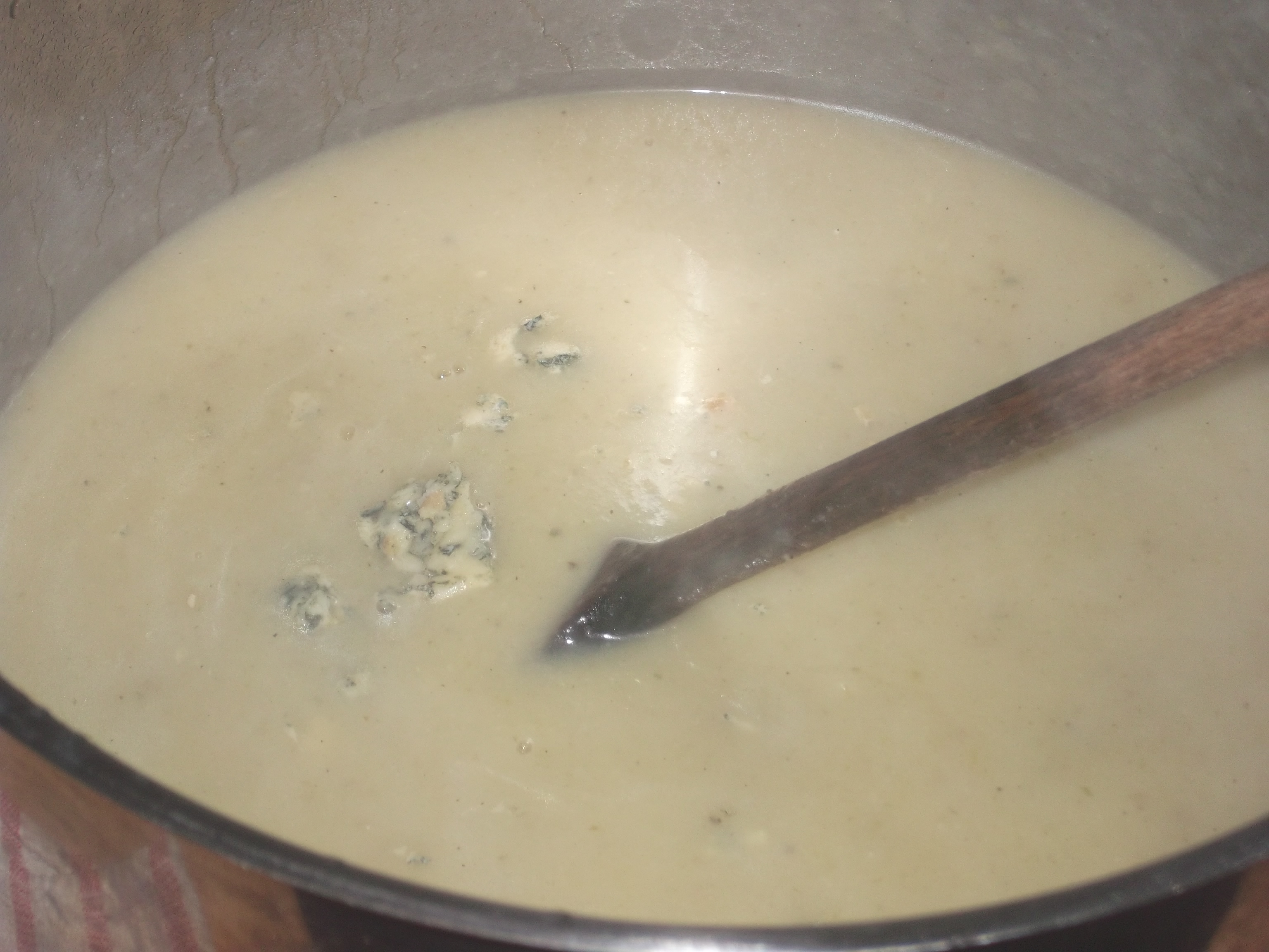 biscotti and cauliflower soup 039.JPG