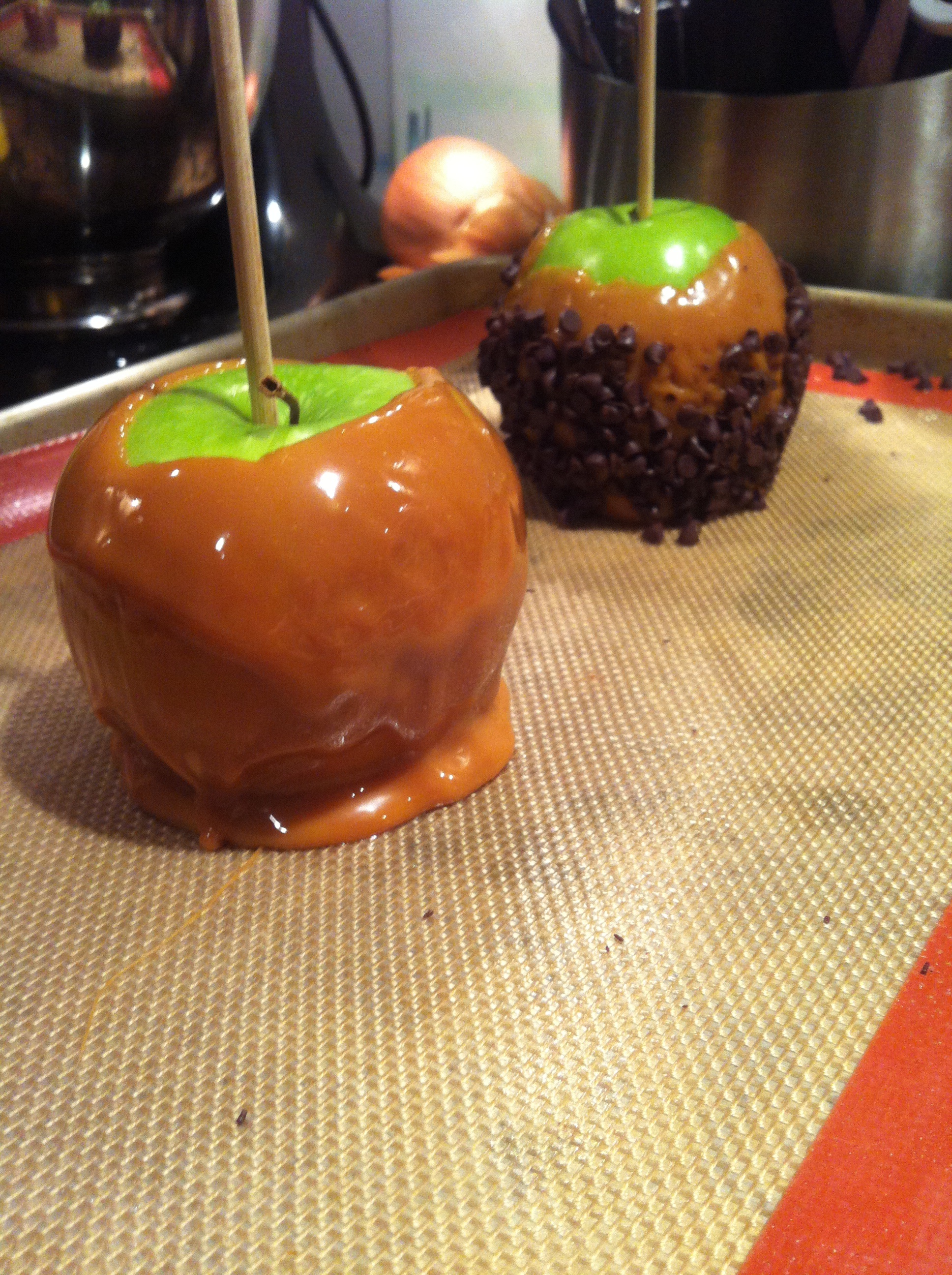 caramel dipped apple.jpg