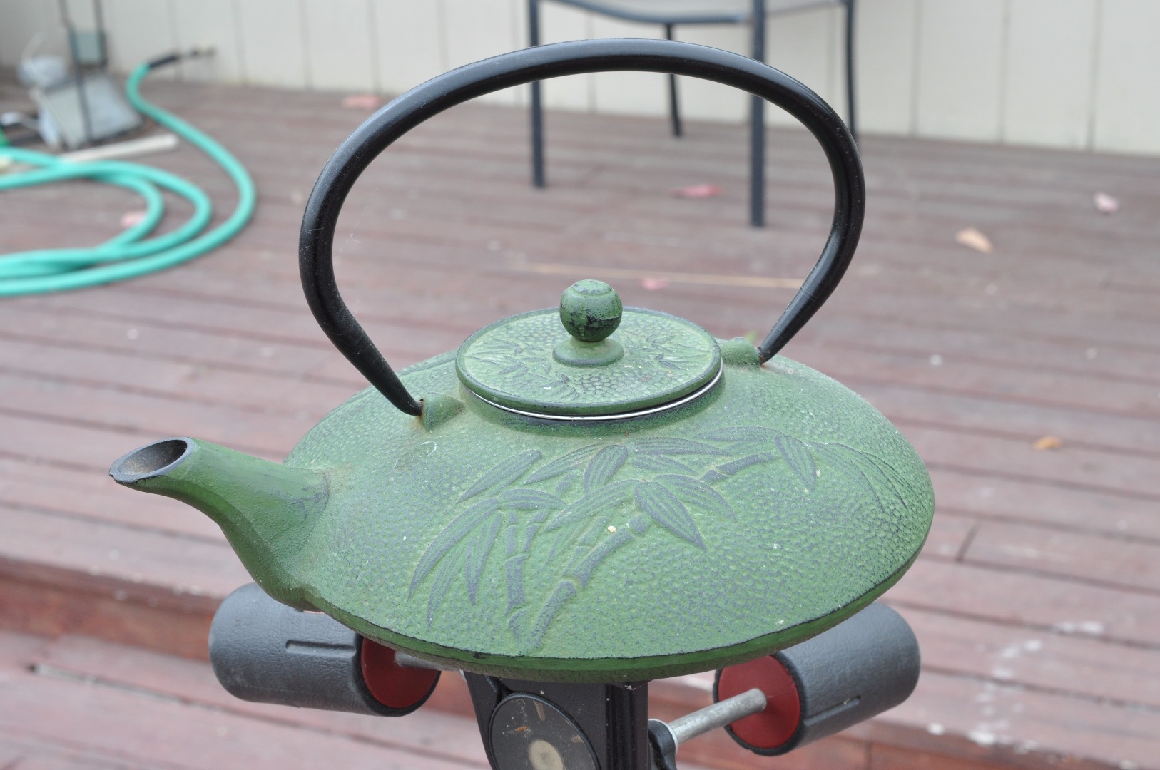 cast-iron-teapot-scan.JPG