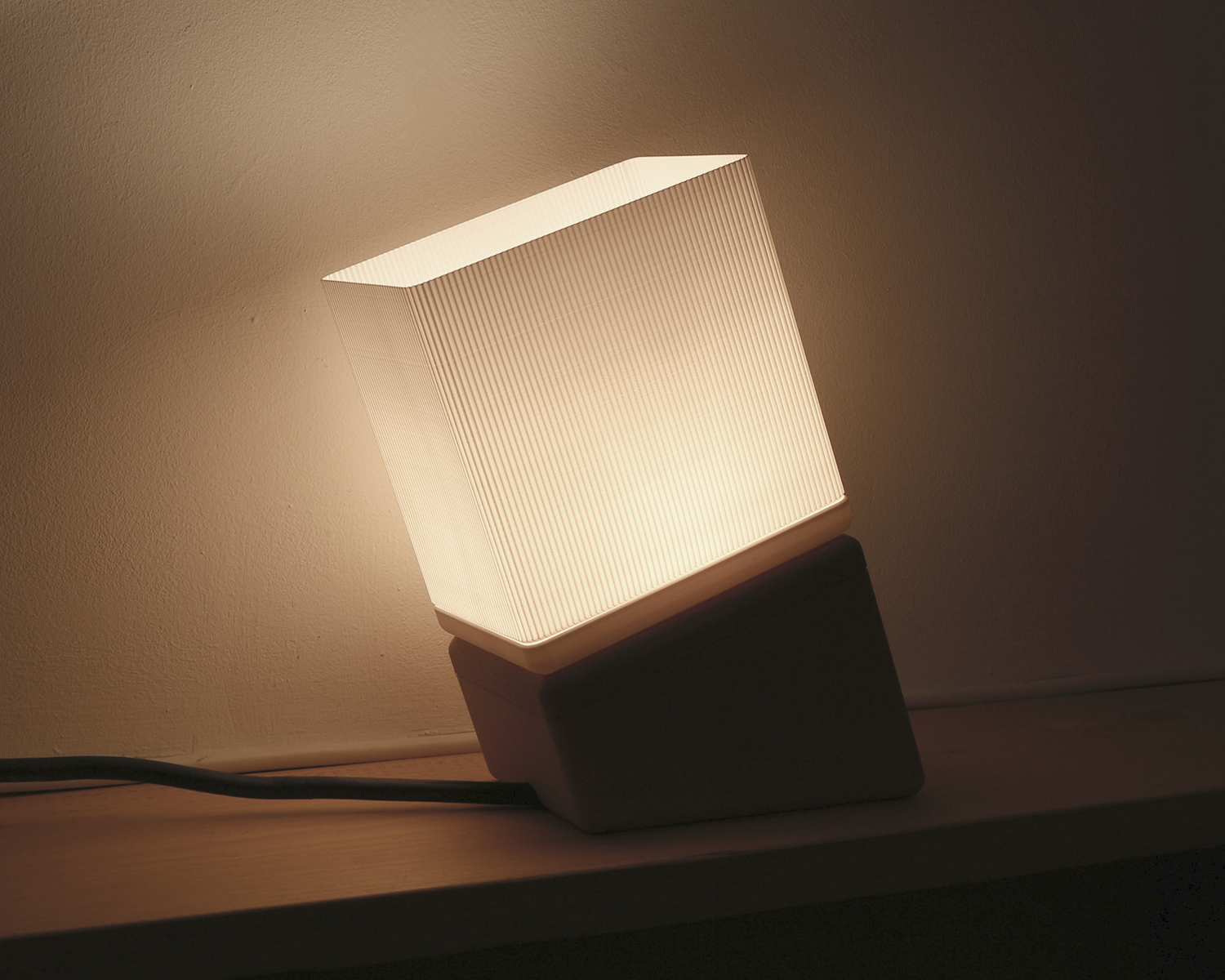 flowalistik_lamp_11.jpg