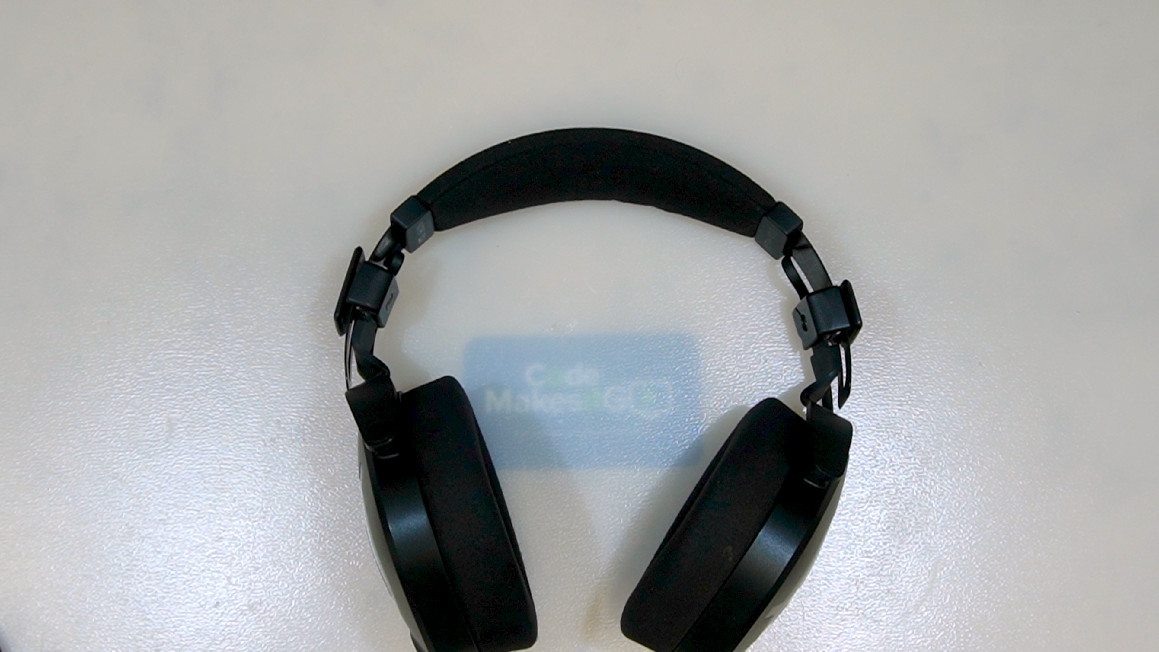 headphones_1.1.1.png