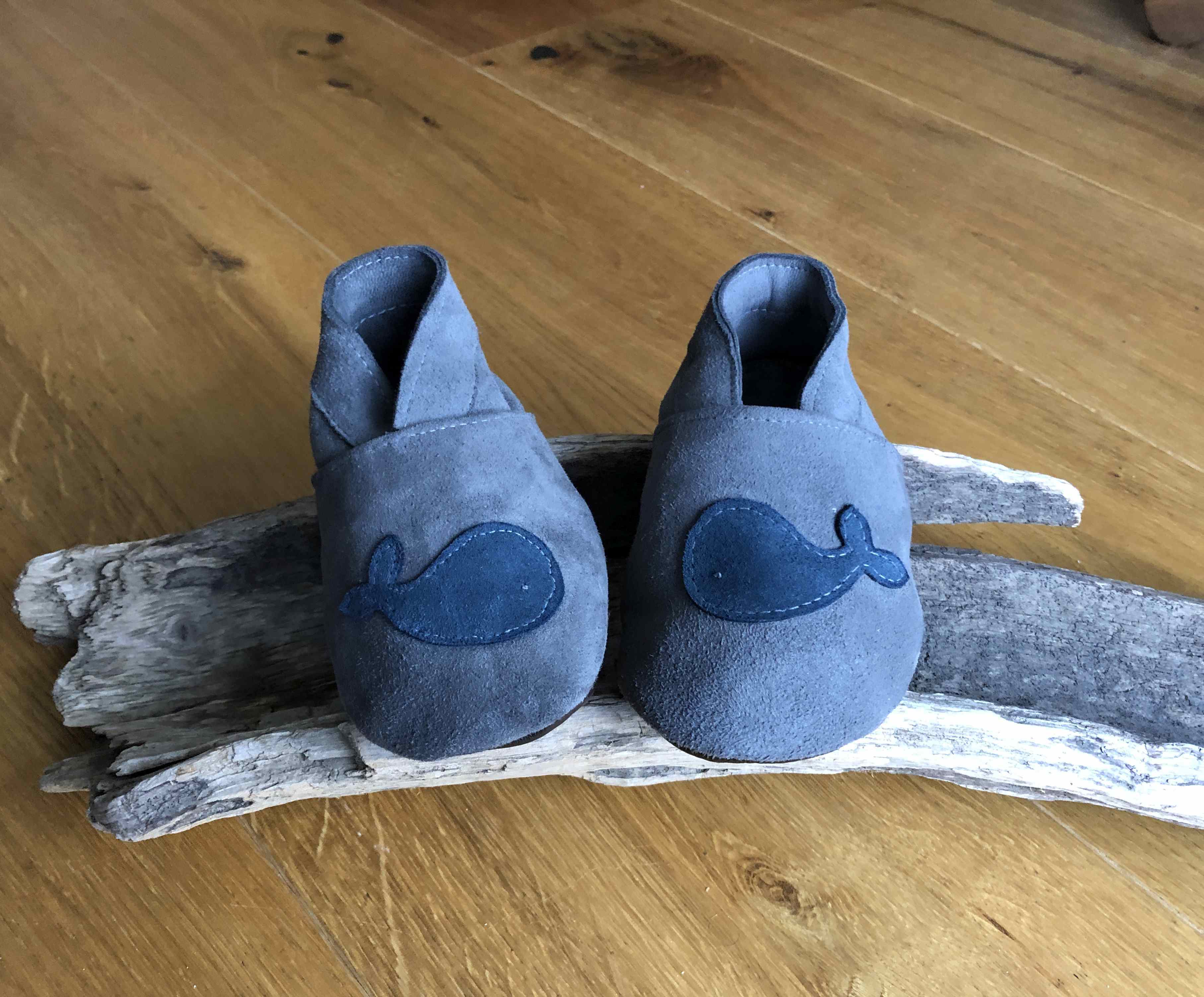 instructables_diy_baby_toddler_shoes_leather_silicon_sun (98).JPG