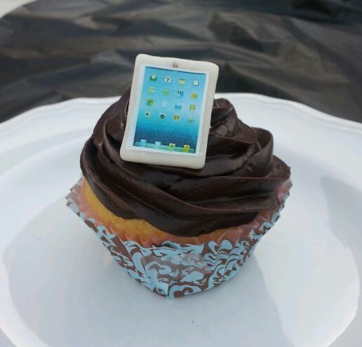 ipad cupcake main.jpg