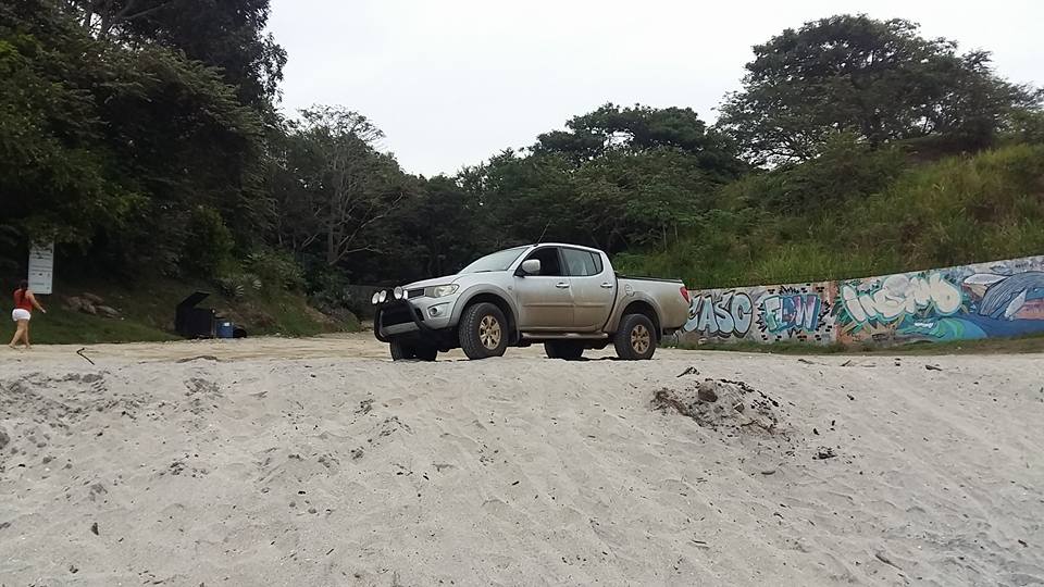 l200.jpg