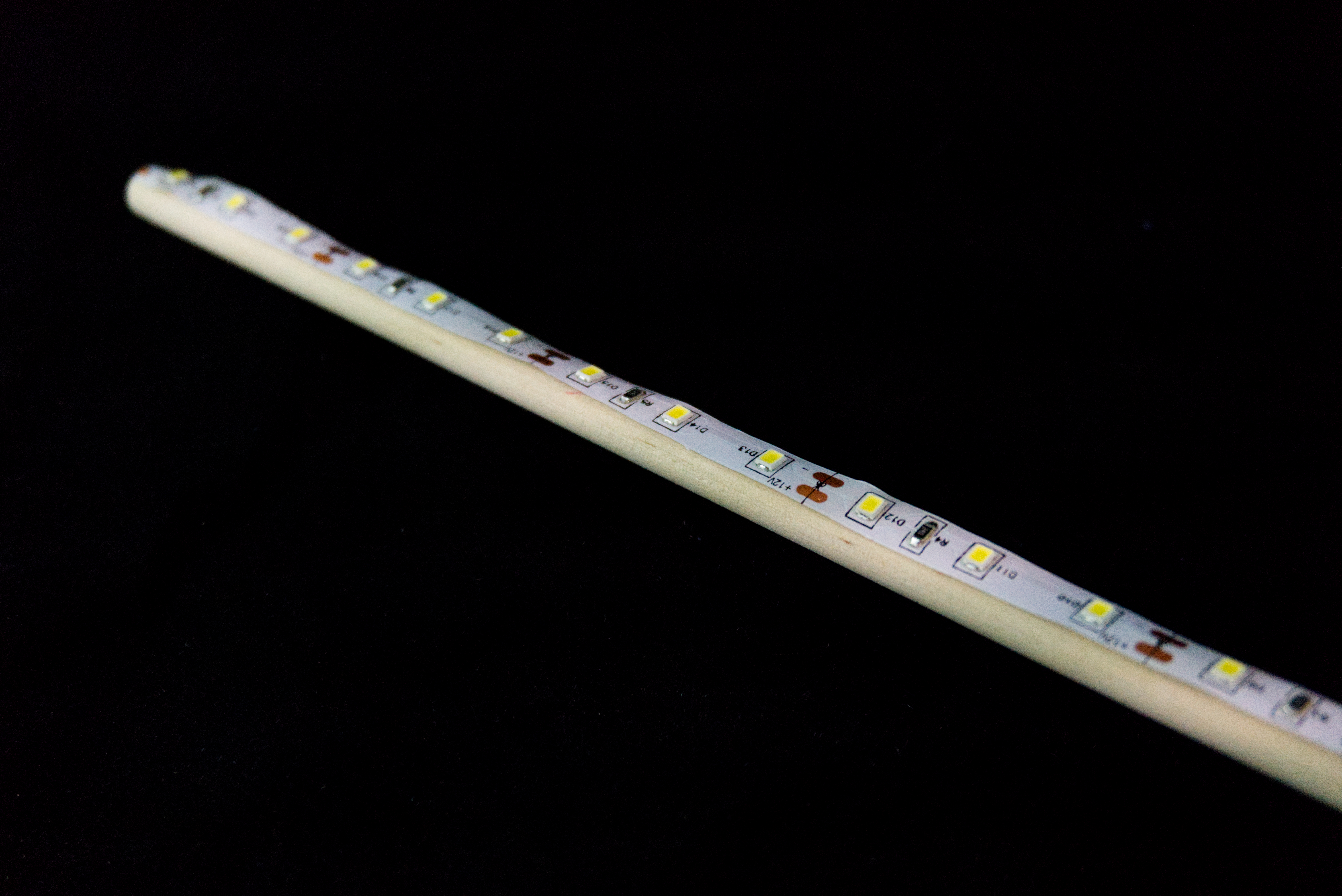 led strip on dowel.jpg