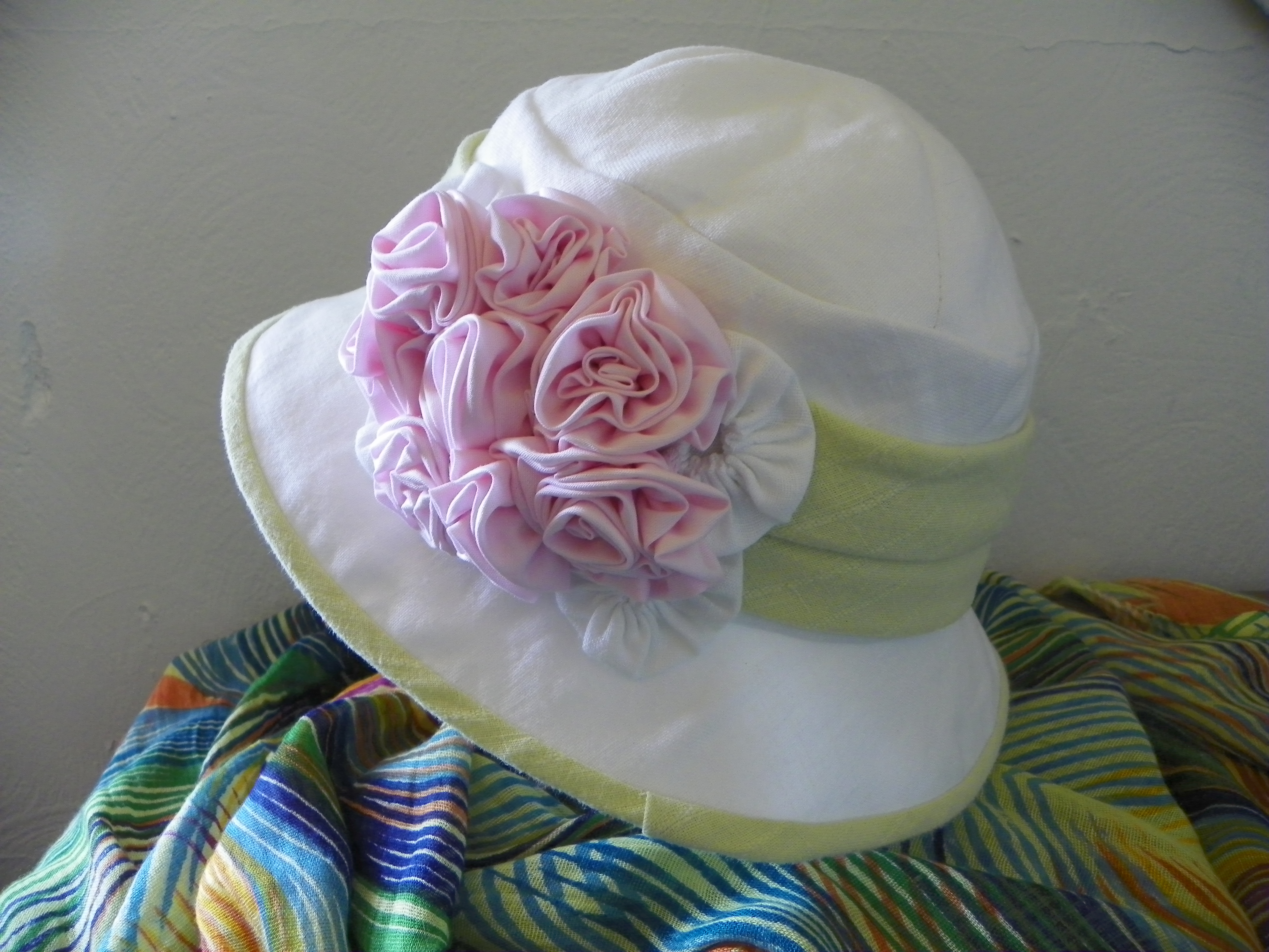 linen hat with roses 103.jpg