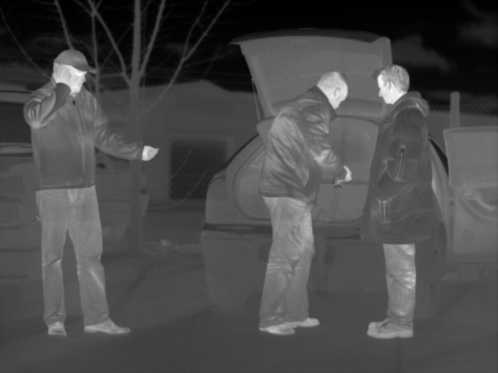 men-car-thermal-image.jpg