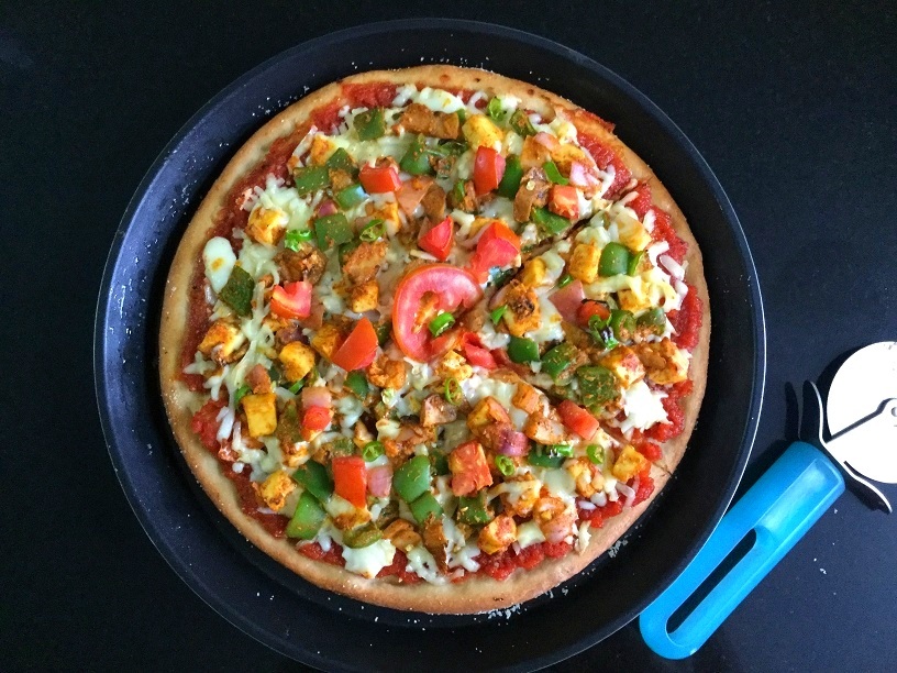 paneer tikka pizza 4a.jpg