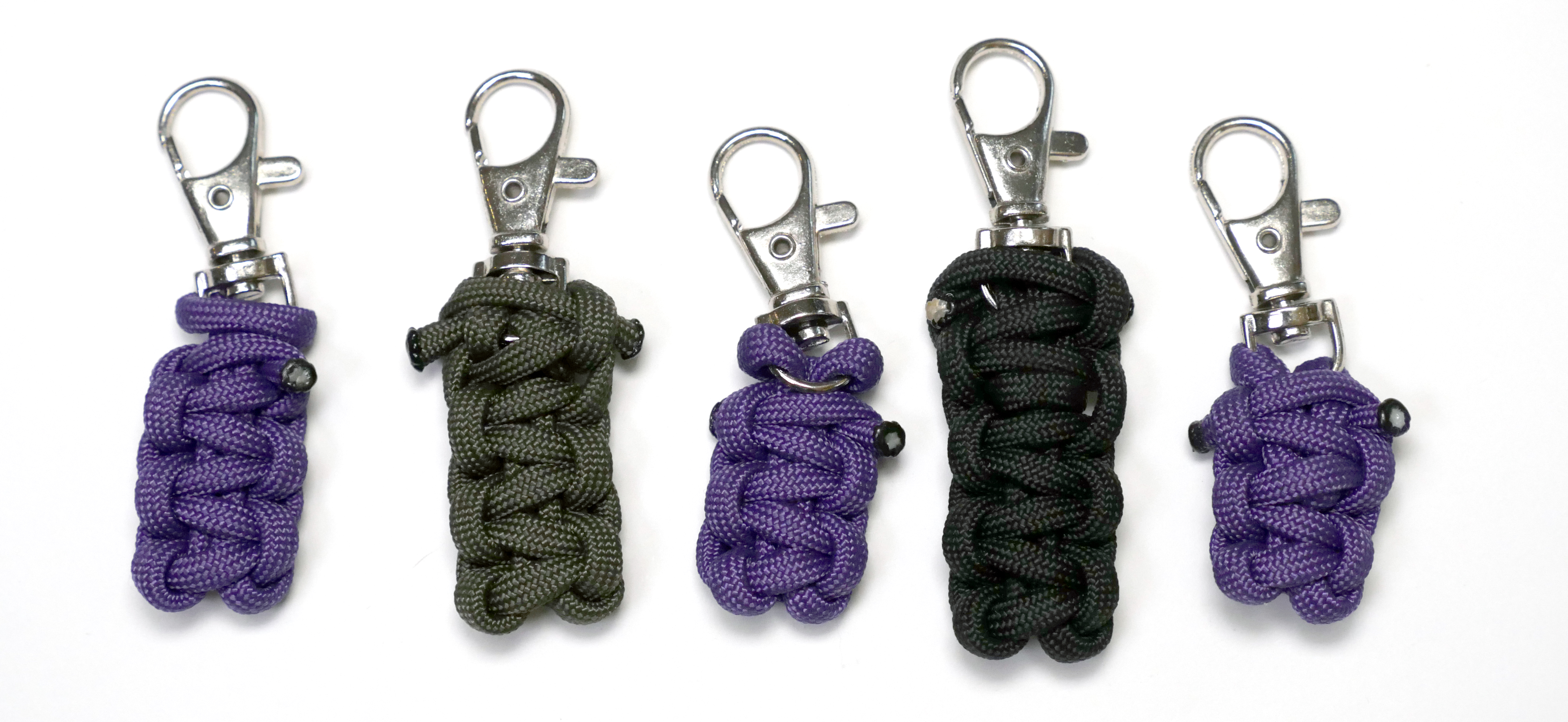 paracord zipper pull 02.jpg