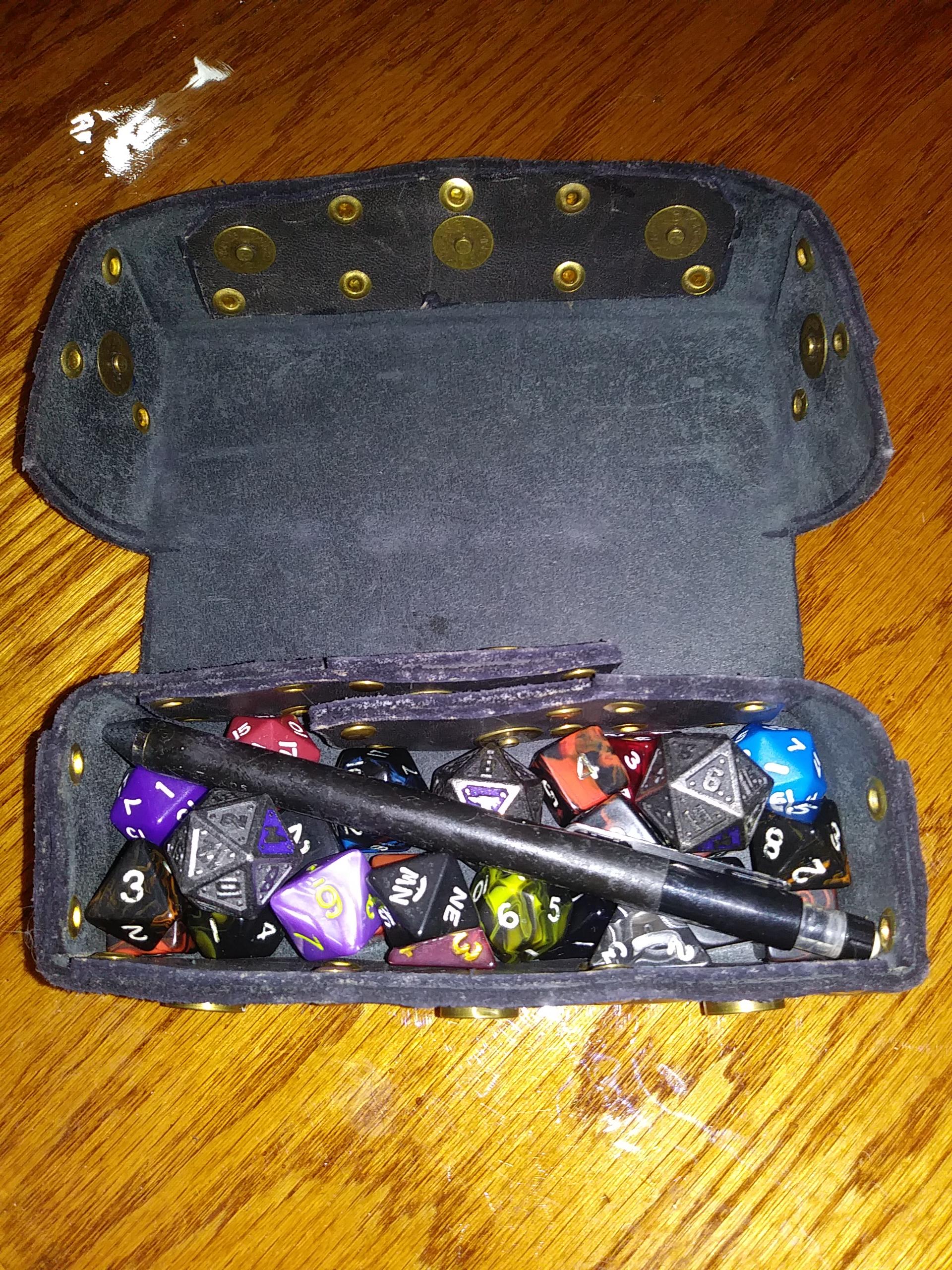 reinforced storage tray with dice.jpg