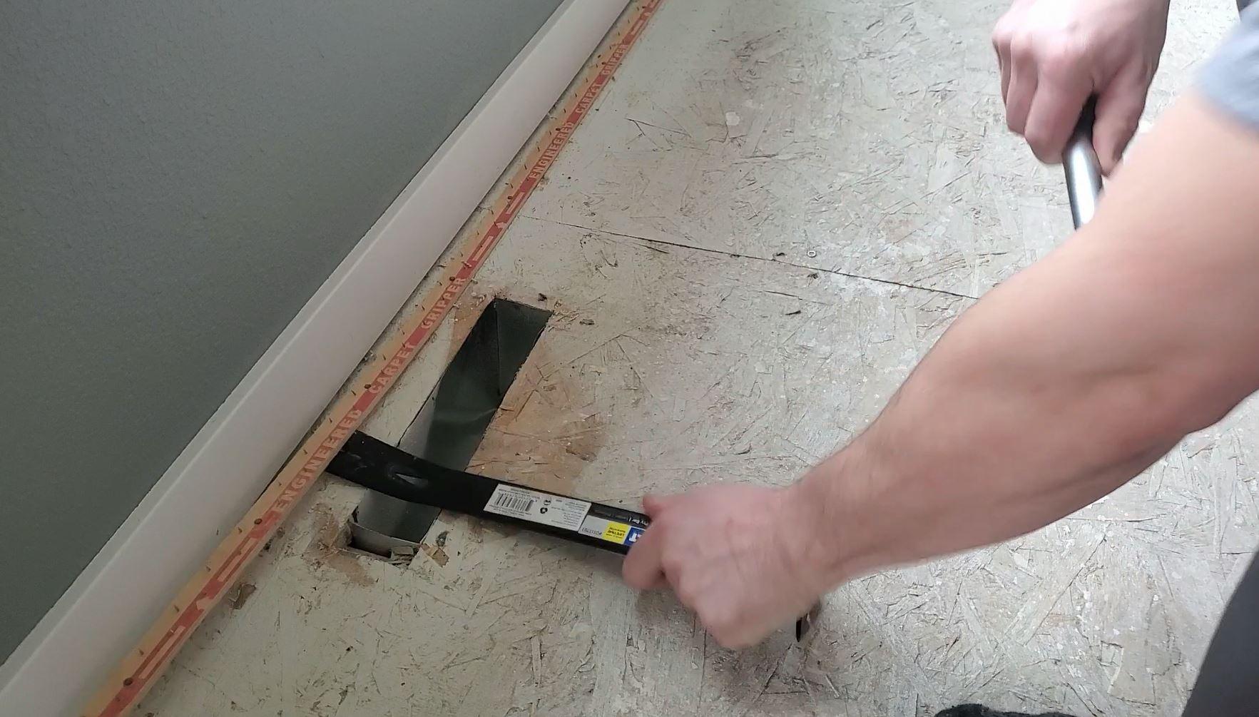 remove flooring6.JPG