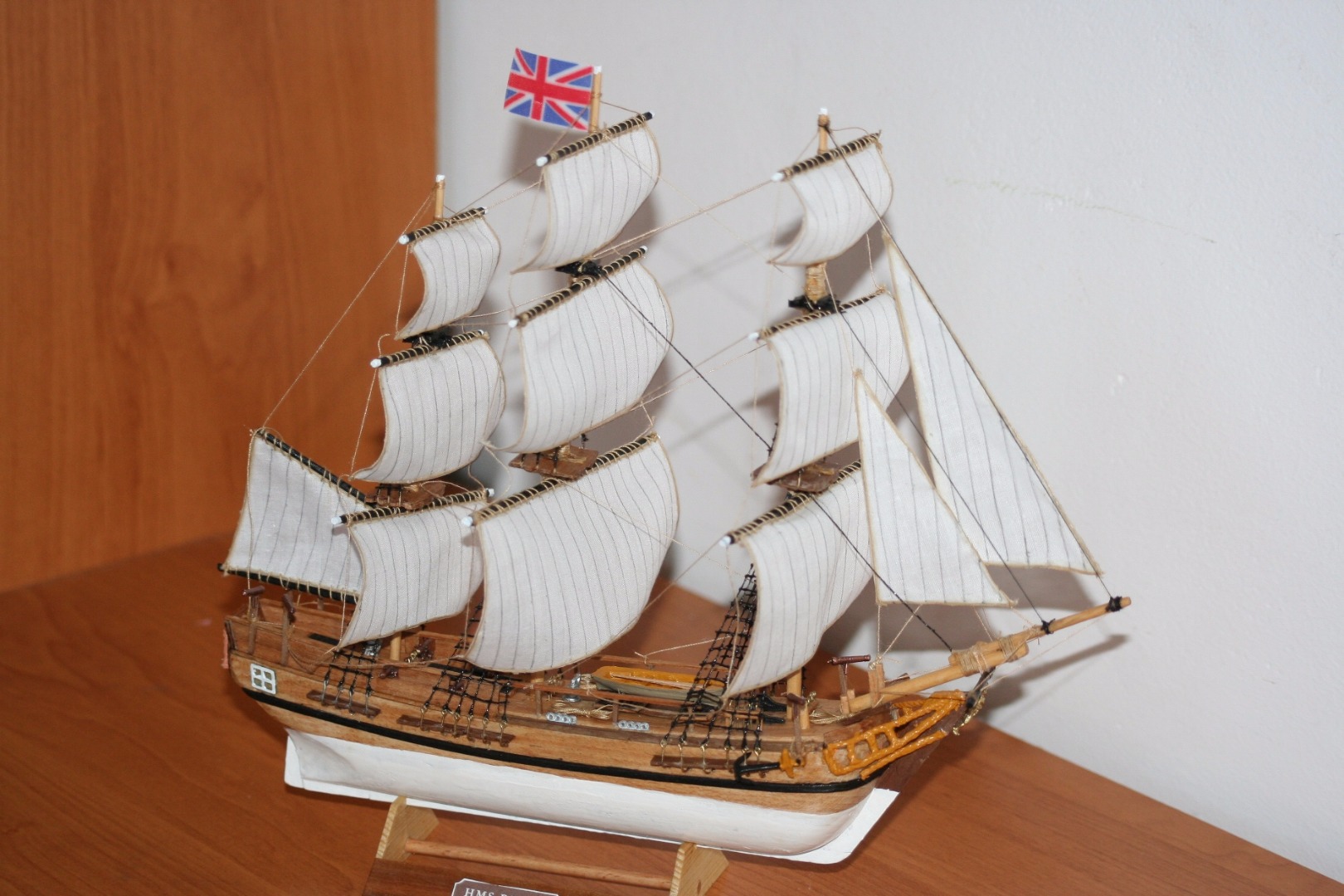 scale-model-web-2.JPG