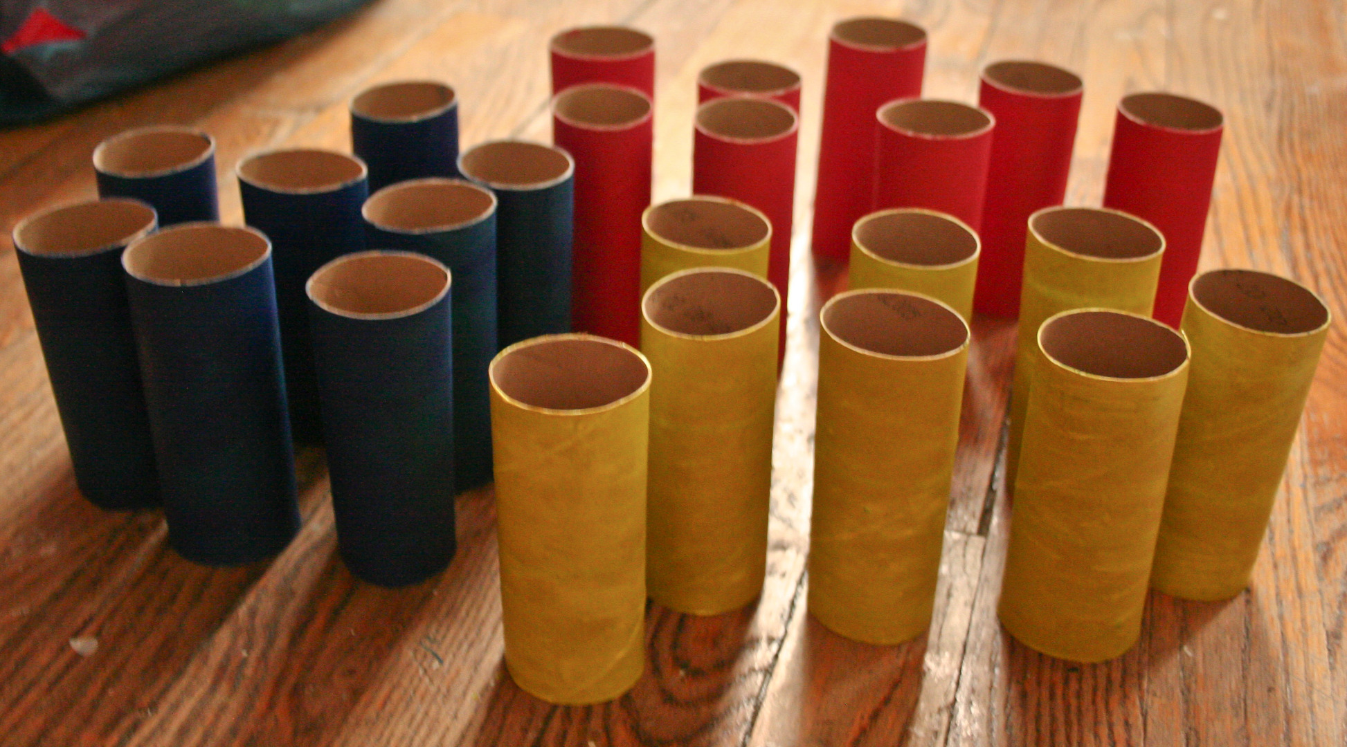 school supplies organizer toilet paper rolls.jpg