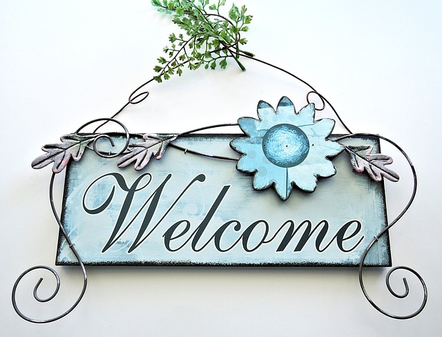 welcome-door-art-941906_640.jpg