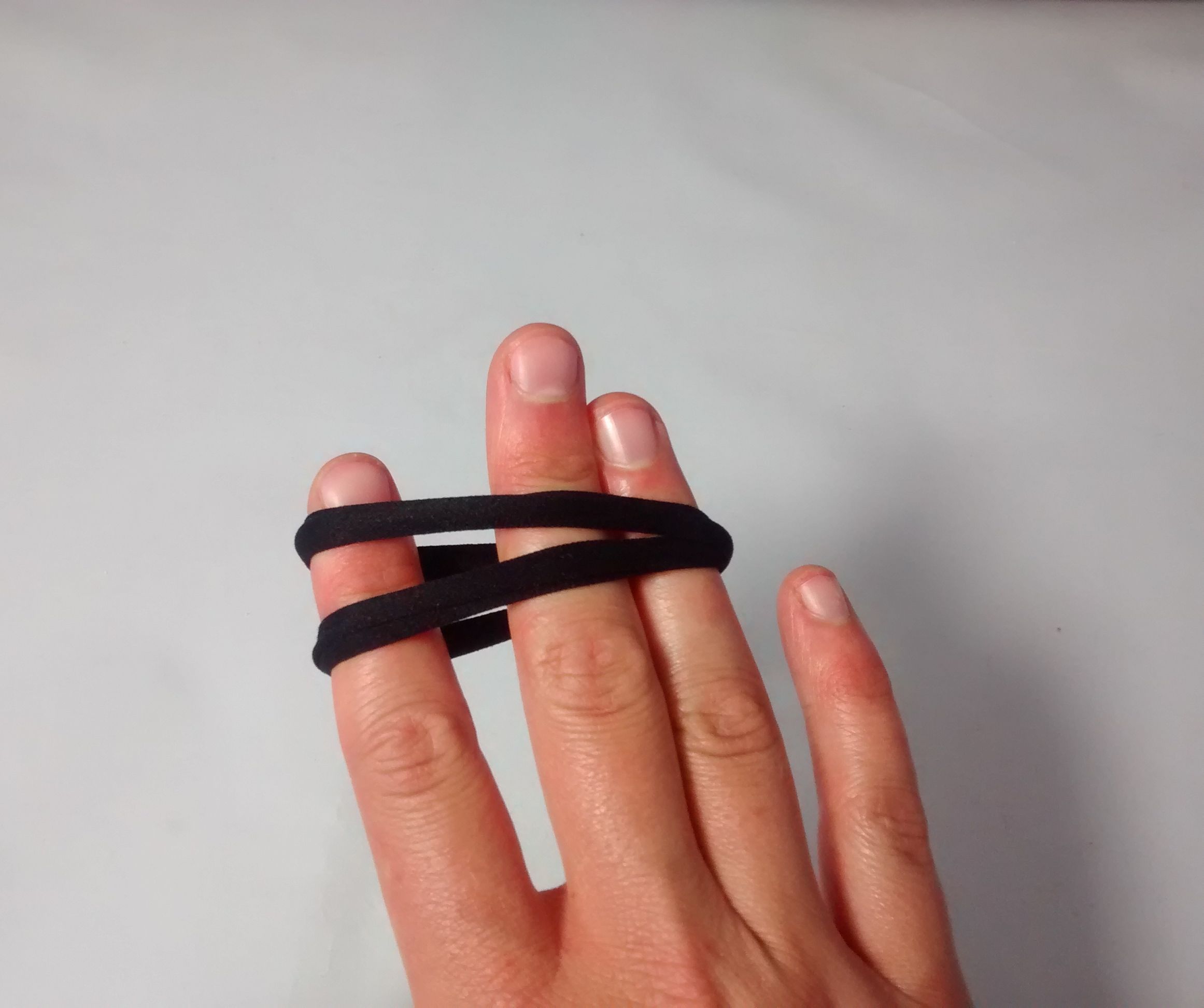 Hair Elastics From an Old Pair of Tights