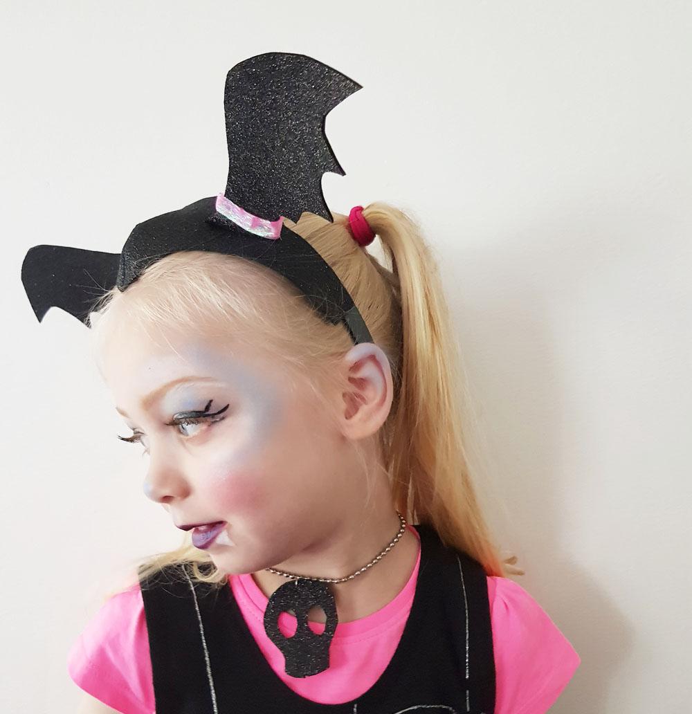 vampirina no sew fancy dress up halloween disney diy headband hair  vampire tutorial mum crafts  13.jpg