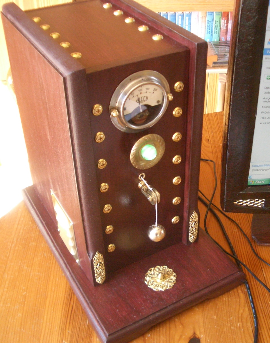 A Steampunk Mini PC